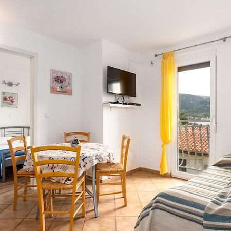 Apartments With A Parking Space Baska, Krk - 13907 Rom bilde